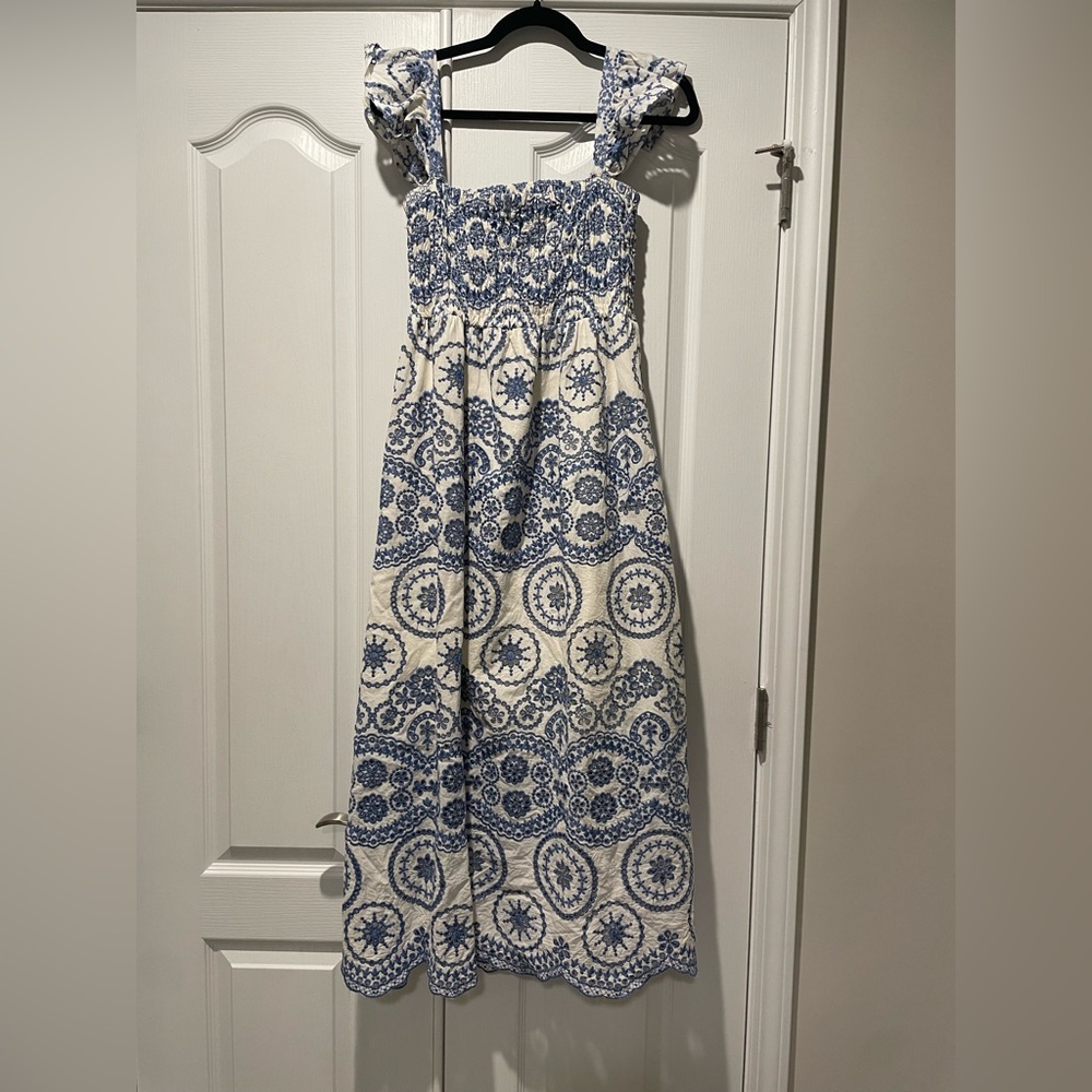 Cotton embroidered midi dress. Size large.